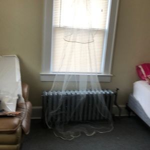 Ivory veil with scattered rhinestones